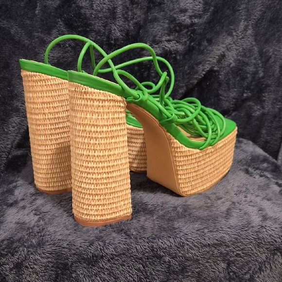 EGO Vibrant Green and Tan Platform Sandals - Picture 4 of 6